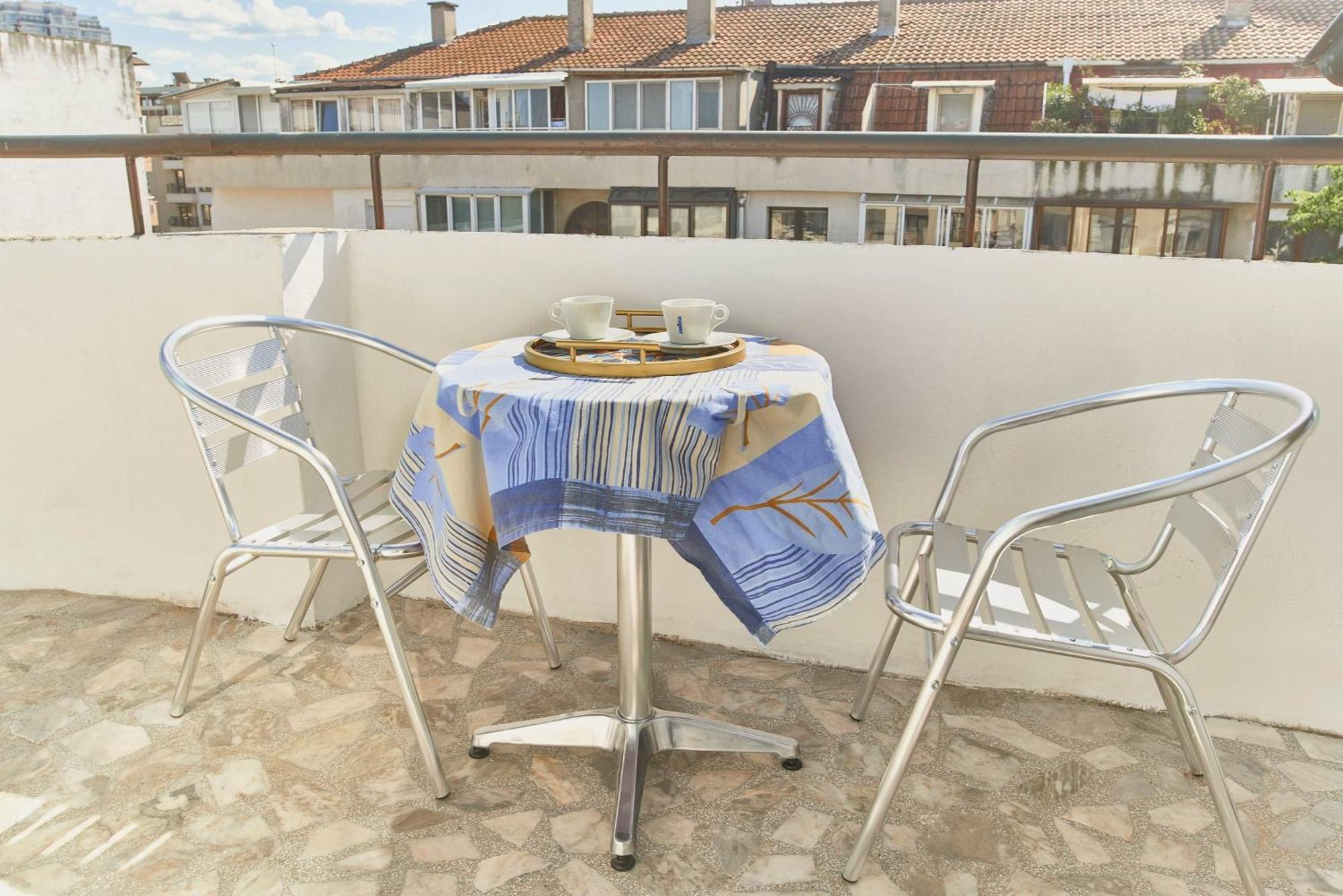 Batak Studio Burgas Екстер'єр фото