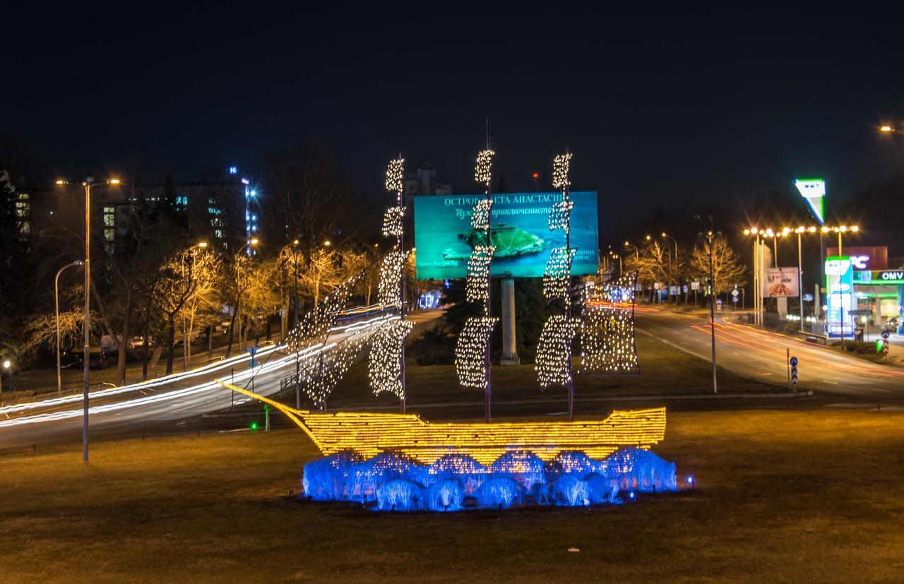 Batak Studio Burgas Екстер'єр фото